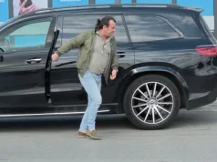 Вака изгледа Аца Лукас по ИНЦИДЕНТОТ НА БЕНЗИНСКАТА ПУМПА!