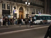 Франција: Прескапото гориво ги принуди луѓето да користат јавен превоз