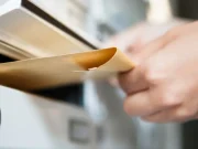 Во Париз се отвори кафуле каде што си пишувате писмо сам на себе за во иднина: Пристигнува на вашата адреса по 10 или 20 години