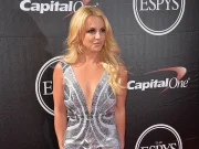 Бритни Спирс се пријавува на рехабилитација по апсењето поради возење под дејство на алкохол и дрога